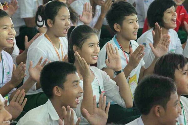 Myanmar: Chùm ảnh chuẩn bị 10 nghìn vị Tăng diễu hành vị trí hình ảnh đẹp ấn tượng