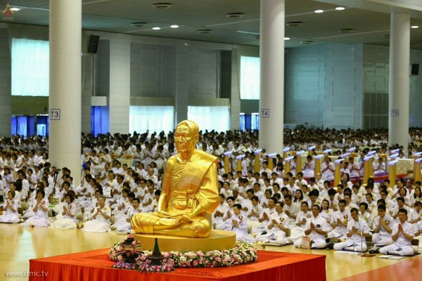 Thái Lan: Chùm ảnh Lễ tưởng niệm 98 năm ngày Thiền sư Phra Mongkhonthepmuni ngộ đạo