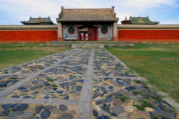 Mông Cổ: Ngôi Già lam Cổ tự Erdene Zuu tuyệt đẹp