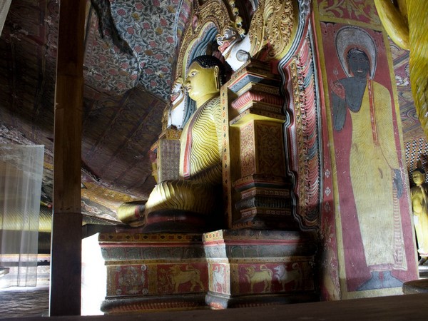 Chùm ảnh Danh lam Cổ tự Dambulla hang động huyền bí SriLanka