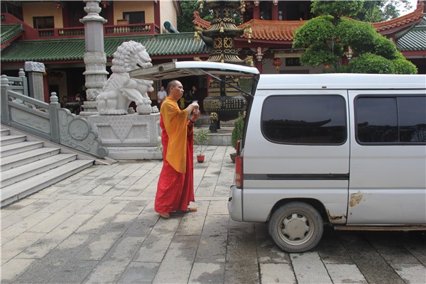 Trung Quốc: Phạm Thiên Tự tổ chức Pháp hội Lương Hoàng, Vu Lan Bồn