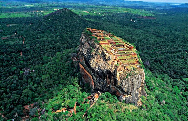 Danh lam thắng tích Sigiriya Lions Rock Phật giáo Cổ Sri Lanka
