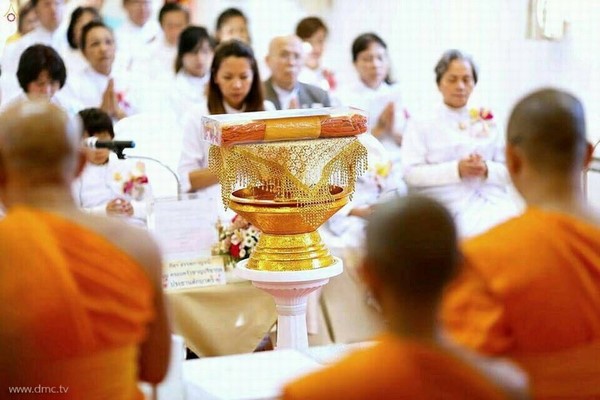 Chùm ảnh Lễ dâng Y Kathina tại Tu viện Wat Phra Dhammakaya Tp. Boston, Hoa Kỳ