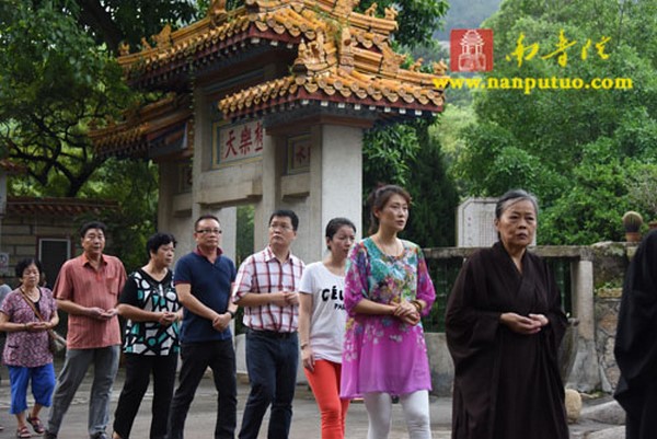 Trung Quốc: Pháp hội Địa Tạng báo hiếu ân tại Vạn Thạch Liên tự, Hạ Môn