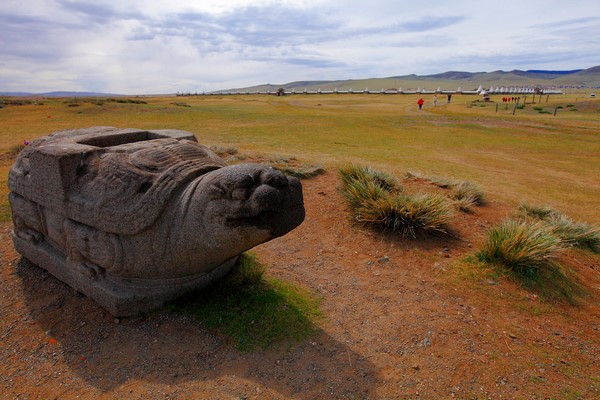 Mông Cổ: Ngôi Già lam Cổ tự Erdene Zuu tuyệt đẹp