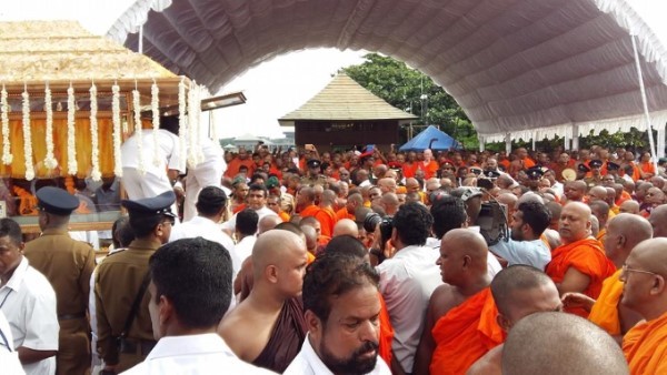 Chùm ảnh Quốc tang Đức Tăng thống hệ phái Maha Vihara Phật Giáo Sri Lanka