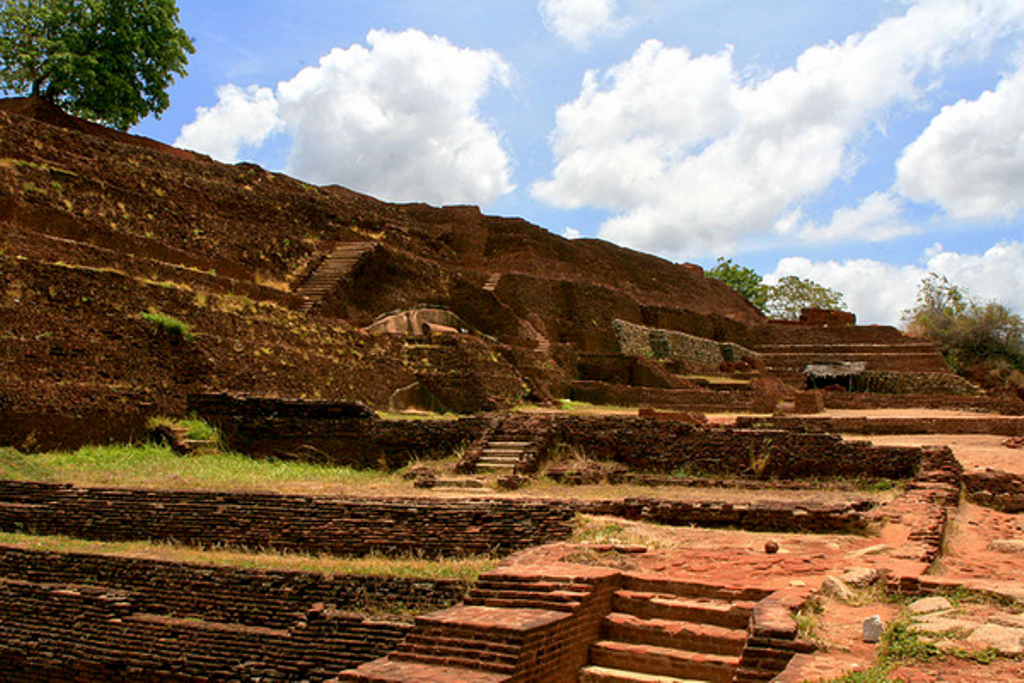 Danh lam thắng tích Sigiriya Lions Rock Phật giáo Cổ Sri Lanka