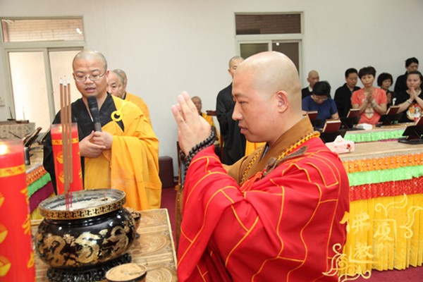 Trung Quốc: Hổ Khê Nham Tự long trọng tổ chức Pháp hội Địa Tạng Trung nguyên Phổ độ Báo ân