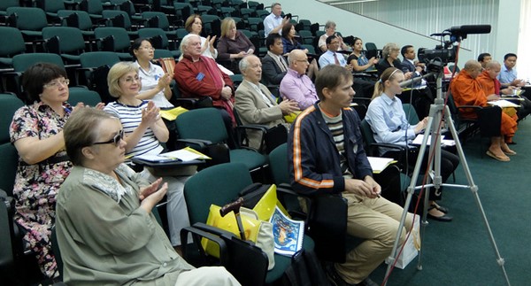 Nga: Hòa thượng Telo Tulku Rinpoche dự Hội thảo Phật giáo quốc tế ở Moscow