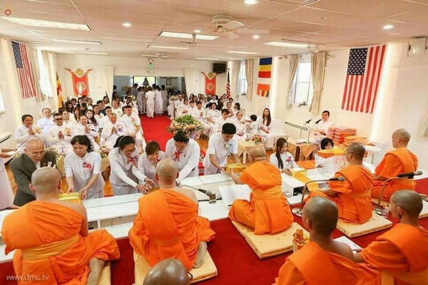 Chùm ảnh Lễ dâng Y Kathina tại Tu viện Wat Phra Dhammakaya Tp. Boston, Hoa Kỳ
