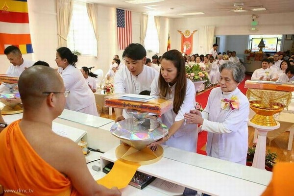 Chùm ảnh Lễ dâng Y Kathina tại Tu viện Wat Phra Dhammakaya Tp. Boston, Hoa Kỳ