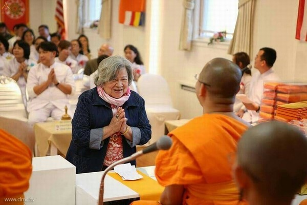 Chùm ảnh Lễ dâng Y Kathina tại Tu viện Wat Phra Dhammakaya Tp. Boston, Hoa Kỳ