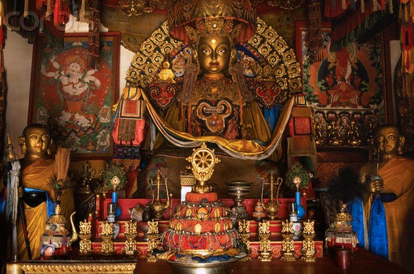 Mông Cổ: Ngôi Già lam Cổ tự Erdene Zuu tuyệt đẹp