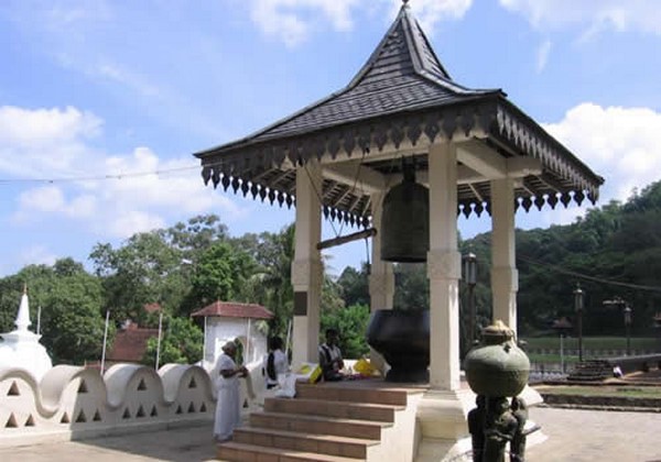 Danh lam Cổ Tự Dalada Maligawa Quốc bảo Sri Lanka