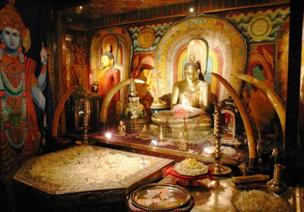 Danh lam Cổ Tự Dalada Maligawa Quốc bảo Sri Lanka