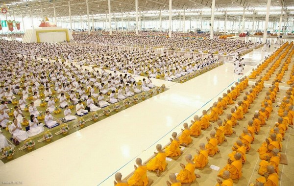 Thái Lan: Chùm ảnh cúng dường thuốc chuyên dụng cho chư Tăng