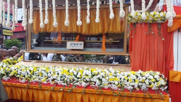 Chùm ảnh Quốc tang Đức Tăng thống hệ phái Maha Vihara Phật Giáo Sri Lanka