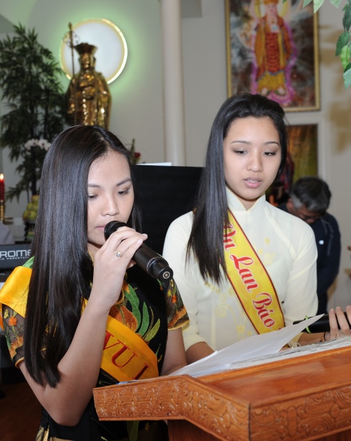 Hoa Kỳ: Lễ Vu Lan 2015 và triển lãm ảnh chùa Việt Nam tại chùa An Lạc - Indiana