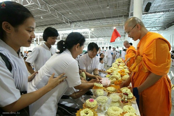 Thái Lan: Chùm ảnh Lễ tưởng niệm 98 năm ngày Thiền sư Phra Mongkhonthepmuni ngộ đạo