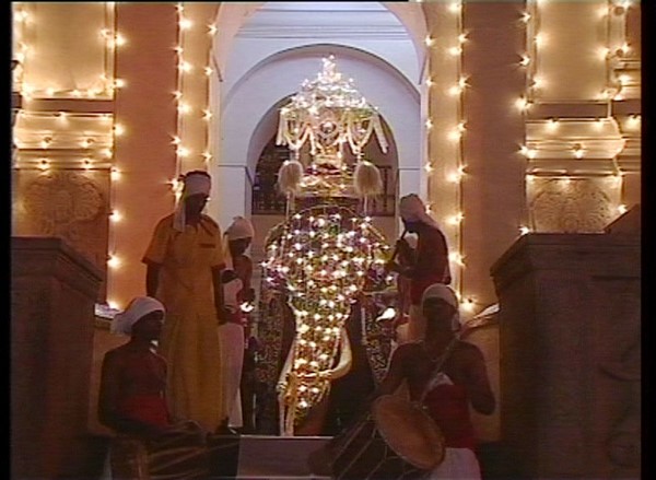 Danh lam Cổ Tự Dalada Maligawa Quốc bảo Sri Lanka