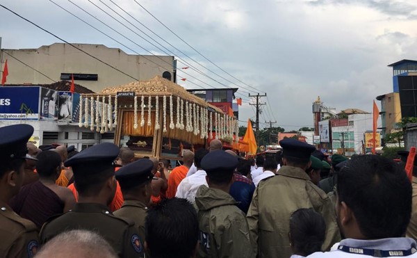 Chùm ảnh Quốc tang Đức Tăng thống hệ phái Maha Vihara Phật Giáo Sri Lanka