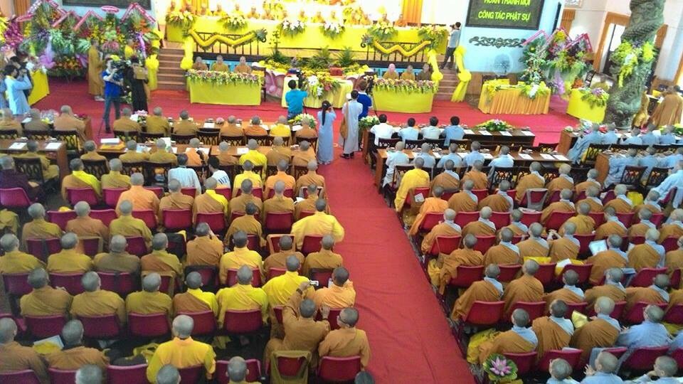 TP.HCM: Long trọng tổ chức lễ tốt nghiệp khóa VI &amp; khai giảng khóa VIII  Cao-Trung cấp giảng sư
