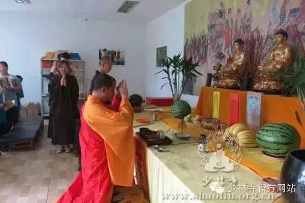 Trung Quốc: Pháp sư Vĩnh Tín cùng chư Tăng Thiếu Lâm Tự cầu phúc thảm họa Thiên Tân