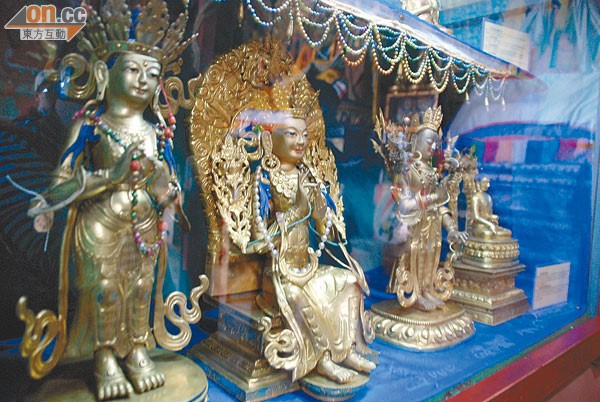 Mông Cổ: Ngôi Già lam Cổ tự Erdene Zuu tuyệt đẹp