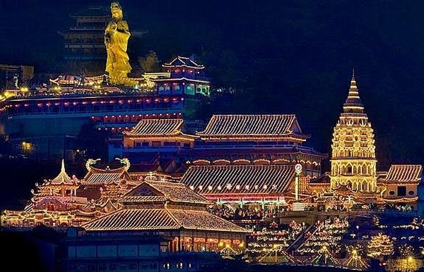 Ngôi Danh lam Phật địa Kek Lok Si tuyệt đẹp ở Malaysia
