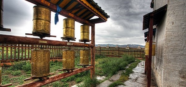 Mông Cổ: Ngôi Già lam Cổ tự Erdene Zuu tuyệt đẹp