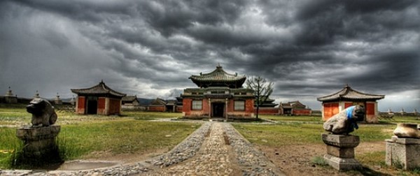 Mông Cổ: Ngôi Già lam Cổ tự Erdene Zuu tuyệt đẹp