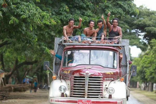Myanmar: Chùm ảnh chuẩn bị 10 nghìn vị Tăng diễu hành vị trí hình ảnh đẹp ấn tượng