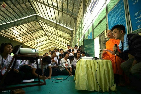 Myanmar: Chùm ảnh chuẩn bị 10 nghìn vị Tăng diễu hành vị trí hình ảnh đẹp ấn tượng