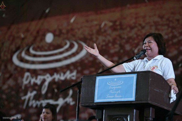 Philippines: Thiền viện Middleway, Thái Lan phối hợp với Tp Iloilo tổ chức thắp sáng hòa bình