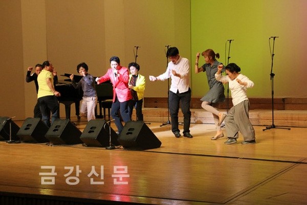 Korea: Buổi hòa nhạc chia sẻ những hoàn cảnh khó khăn tổ chức tại chùa Songryongsa, Seoul