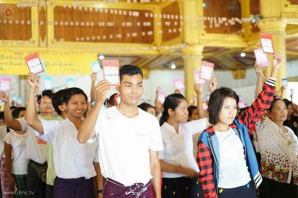 Myanmar: Chùm ảnh chuẩn bị 10 nghìn vị Tăng diễu hành vị trí hình ảnh đẹp ấn tượng