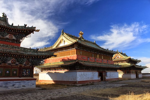 Mông Cổ: Ngôi Già lam Cổ tự Erdene Zuu tuyệt đẹp