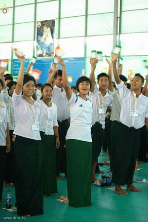 Myanmar: Chùm ảnh chuẩn bị 10 nghìn vị Tăng diễu hành vị trí hình ảnh đẹp ấn tượng