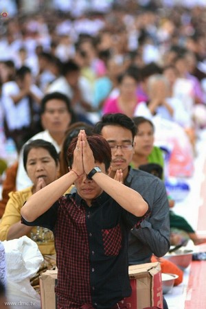 Myanmar: Chùm ảnh 10 nghìn chư Tăng diễu hành xung quanh Cố đô Phật giáo Mandalay