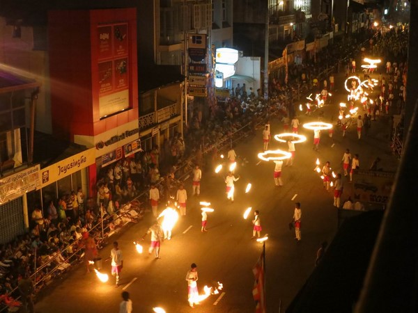 Danh lam Cổ Tự Dalada Maligawa Quốc bảo Sri Lanka