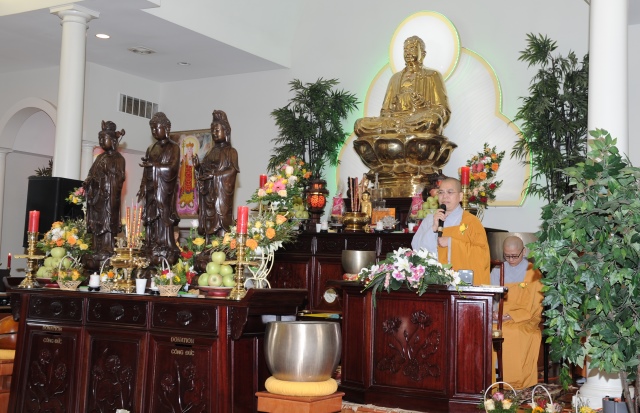 Hoa Kỳ: Lễ Vu Lan 2015 và triển lãm ảnh chùa Việt Nam tại chùa An Lạc - Indiana