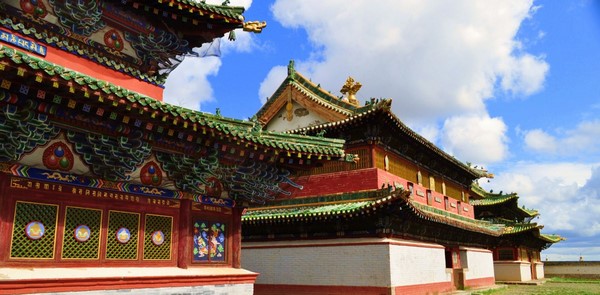 Mông Cổ: Ngôi Già lam Cổ tự Erdene Zuu tuyệt đẹp