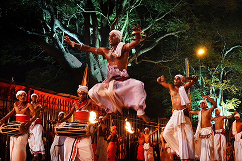 Danh lam Cổ Tự Dalada Maligawa Quốc bảo Sri Lanka