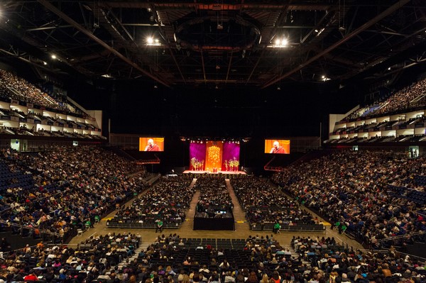 Anh Quốc Đức Đạt Lai Lạt Ma tiếp những người ủng hộ Tây Tạng