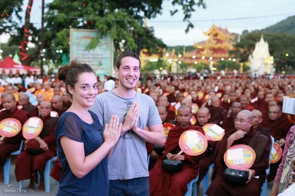 Myanmar: Chùm ảnh 10 nghìn chư Tăng diễu hành xung quanh Cố đô Phật giáo Mandalay