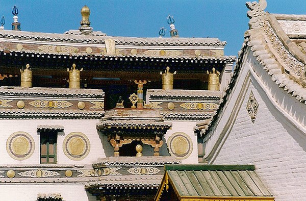 Mông Cổ: Ngôi Già lam Cổ tự Erdene Zuu tuyệt đẹp