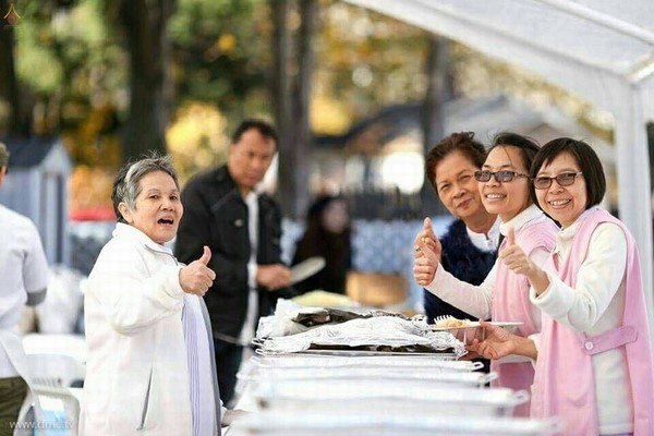 Chùm ảnh Lễ dâng Y Kathina tại Tu viện Wat Phra Dhammakaya Tp. Boston, Hoa Kỳ