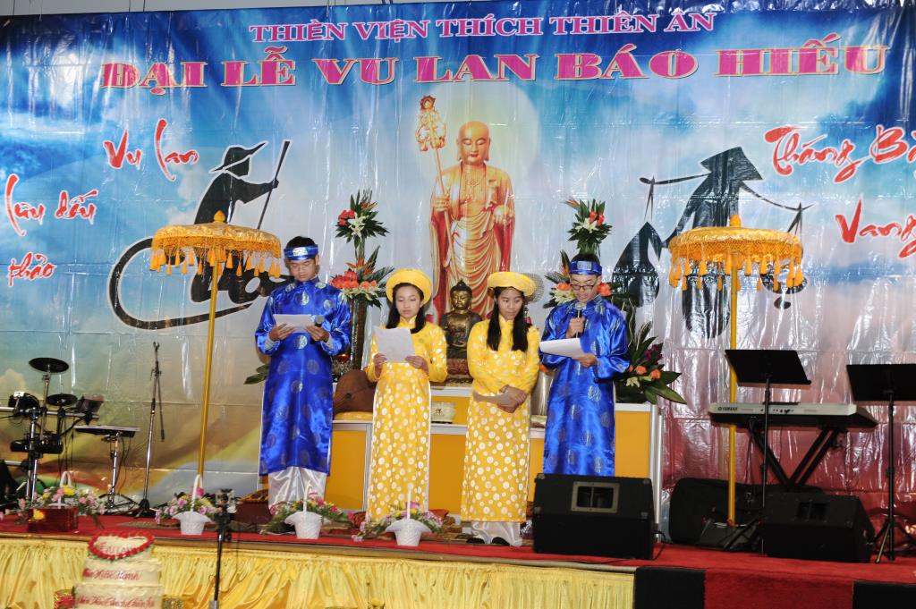 Hội Lệ Vu Lan - Mua Hiếu Hạnh 2015 Do Thiền Viện Thích Thiên Ân, Atlanta (Hoa Kỳ) Tổ Chức