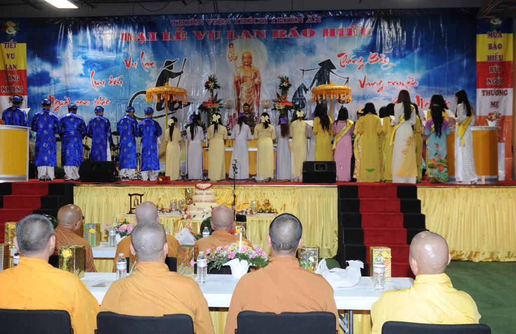 Hội Lệ Vu Lan - Mua Hiếu Hạnh 2015 Do Thiền Viện Thích Thiên Ân, Atlanta (Hoa Kỳ) Tổ Chức