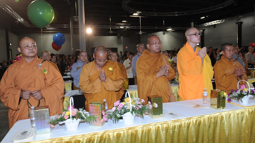 Hội Lệ Vu Lan - Mua Hiếu Hạnh 2015 Do Thiền Viện Thích Thiên Ân, Atlanta (Hoa Kỳ) Tổ Chức